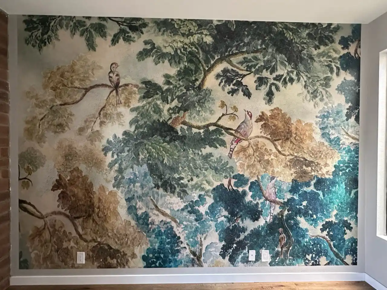 Wallpaper installation in Garland